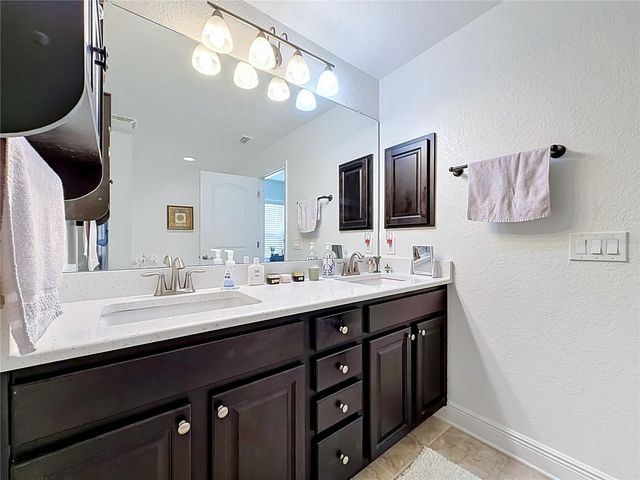 8580 SE 163RD LANE, Summerfield, FL 34491