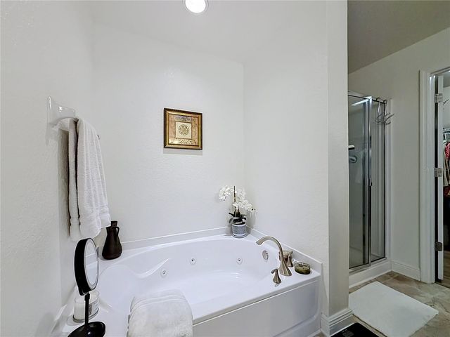 8580 SE 163RD LANE, Summerfield, FL 34491