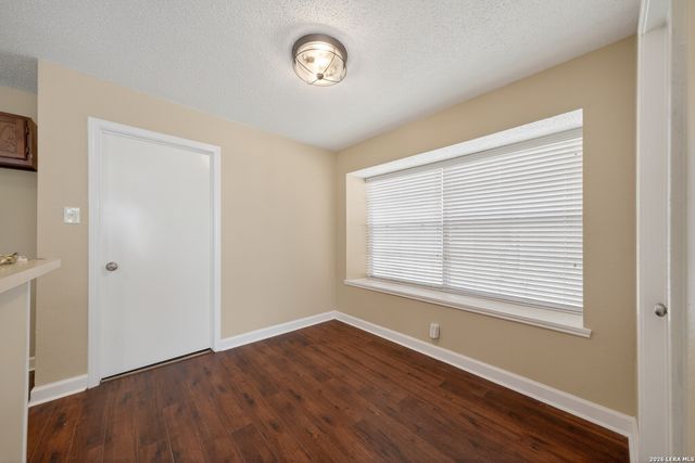 8120 Forest Dawn, Live Oak, TX 78233