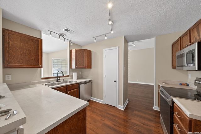 8120 Forest Dawn, Live Oak, TX 78233