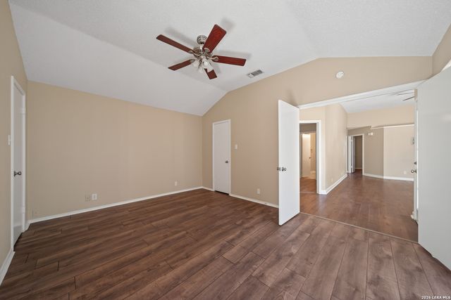 8120 Forest Dawn, Live Oak, TX 78233