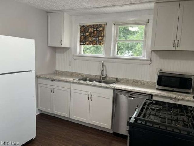 382 Kling Street, Akron, OH 44311
