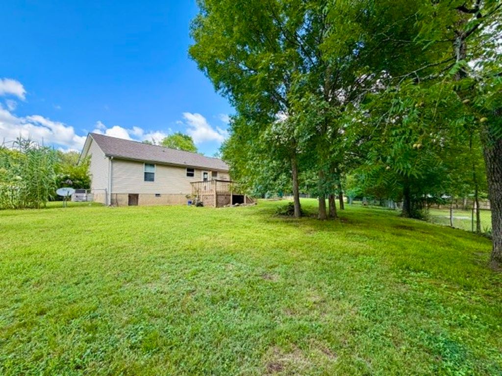 1103 Cindi Ct, Mount Juliet, TN 37122