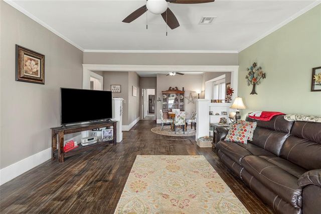 505 N Cimarron Avenue, Drumright, OK 74030