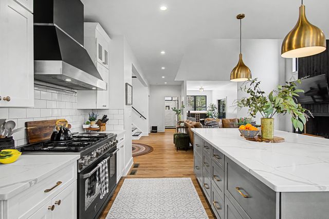 77 Two Ponds Road, Warren, VT 05674