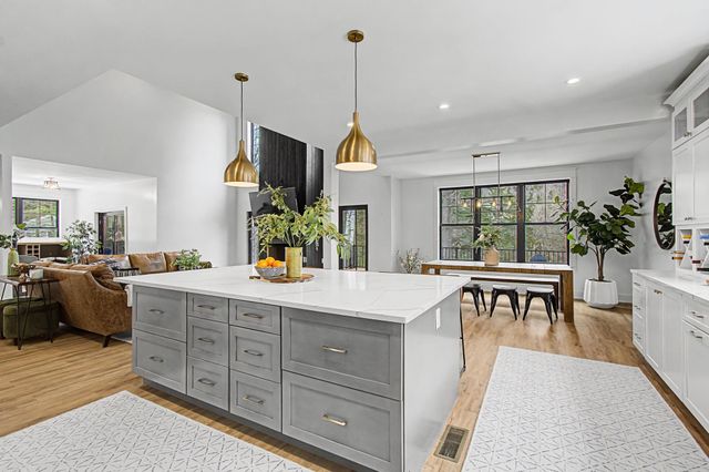 77 Two Ponds Road, Warren, VT 05674