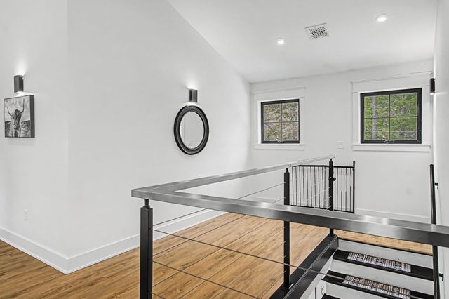 77 Two Ponds Road, Warren, VT 05674