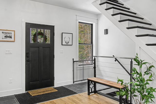 77 Two Ponds Road, Warren, VT 05674