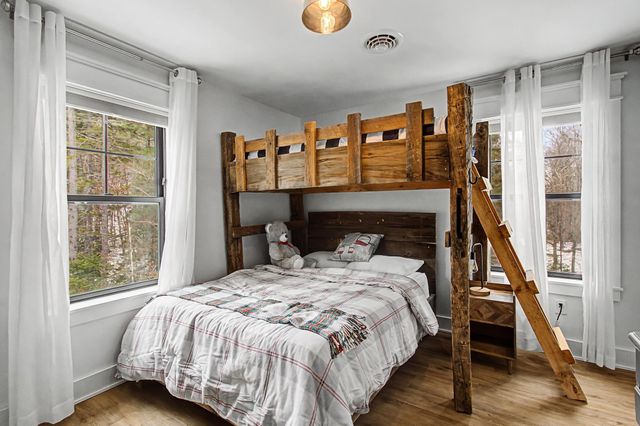 77 Two Ponds Road, Warren, VT 05674