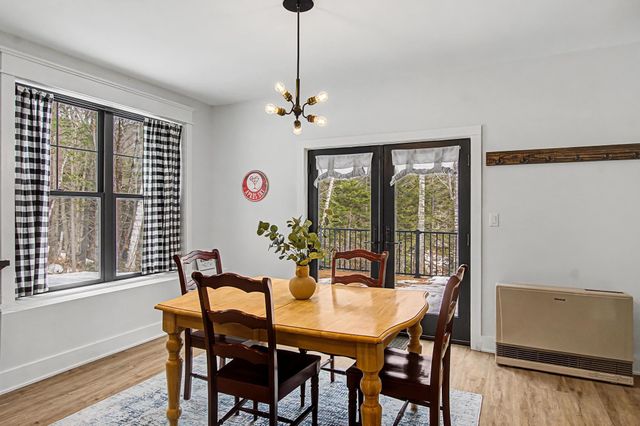 77 Two Ponds Road, Warren, VT 05674