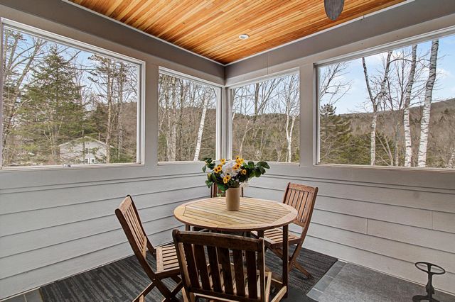 77 Two Ponds Road, Warren, VT 05674