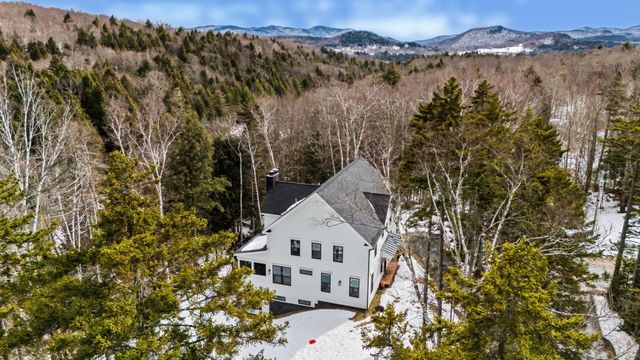 77 Two Ponds Road, Warren, VT 05674