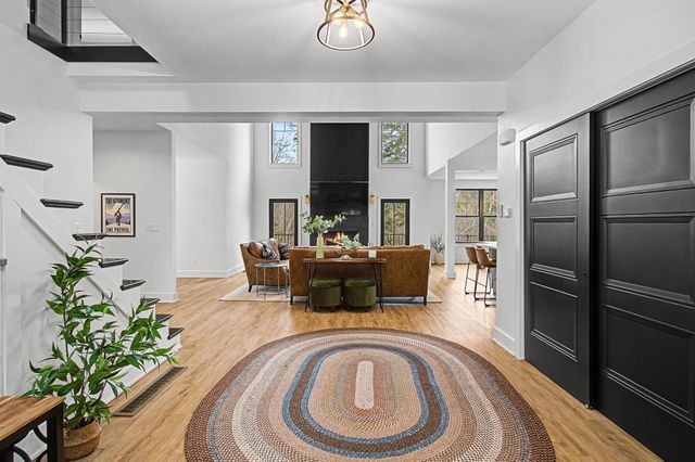 77 Two Ponds Road, Warren, VT 05674