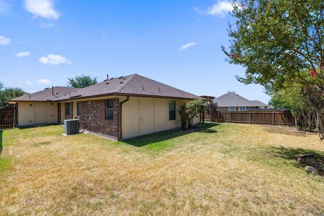 212 Lismore ST, Hutto, TX 78634