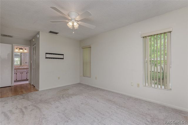 1975 W Belgrade Drive, Dunnellon, FL 34434