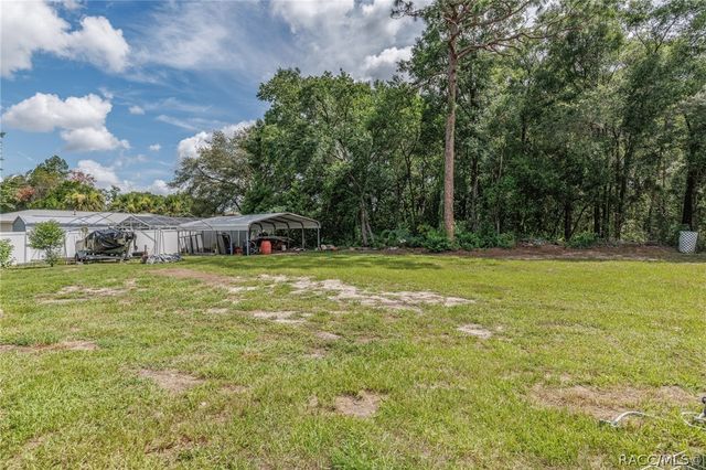 1975 W Belgrade Drive, Dunnellon, FL 34434