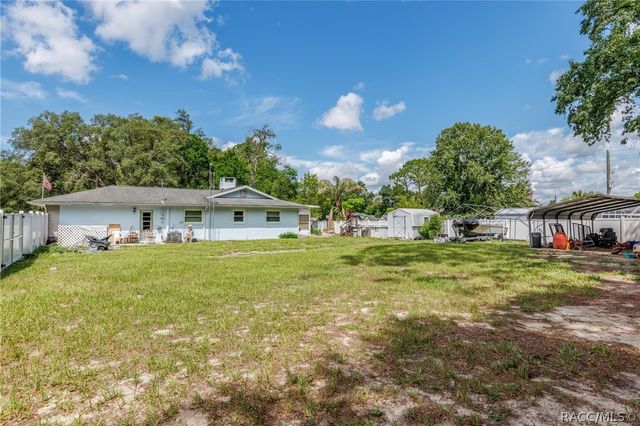 1975 W Belgrade Drive, Dunnellon, FL 34434