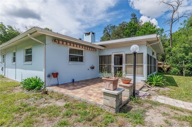 1975 W Belgrade Drive, Dunnellon, FL 34434