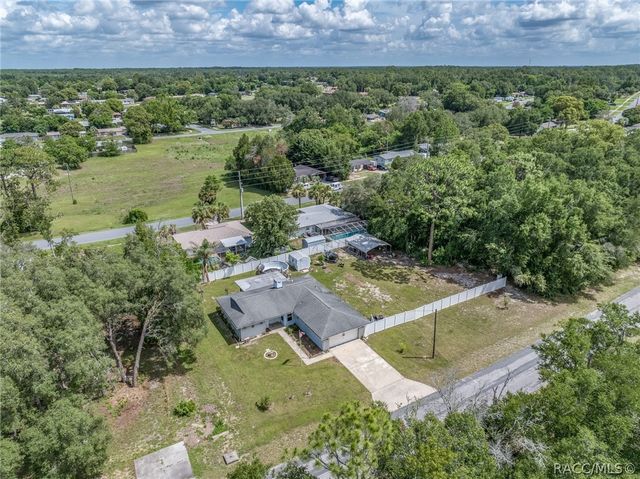 1975 W Belgrade Drive, Dunnellon, FL 34434
