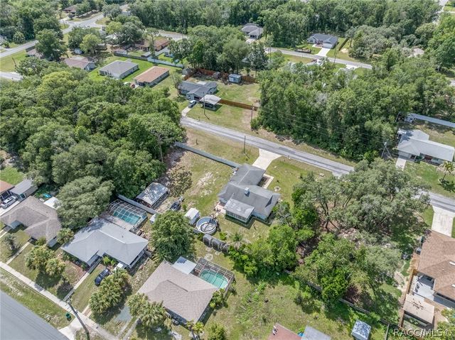 1975 W Belgrade Drive, Dunnellon, FL 34434