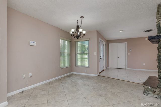 1975 W Belgrade Drive, Dunnellon, FL 34434