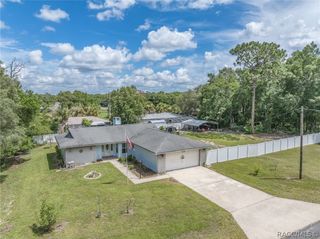 1975 W Belgrade Drive, Dunnellon, FL 34434