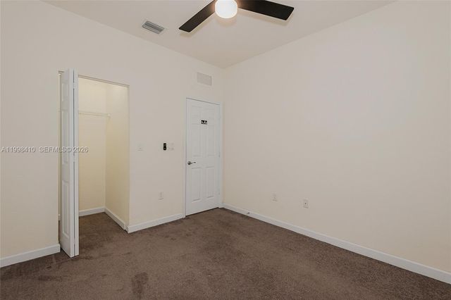 8903 NW 184th Ter, Miami Lakes, FL 33018