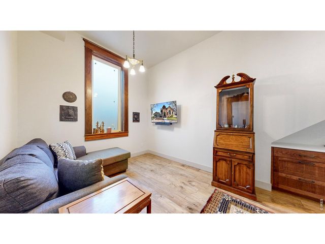 809 Charlotte St, Johnstown, CO 80534