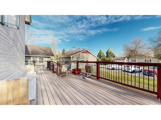 809 Charlotte St, Johnstown, CO 80534