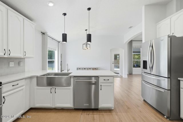 1013 WELAKA Way, St. Johns, FL 32092