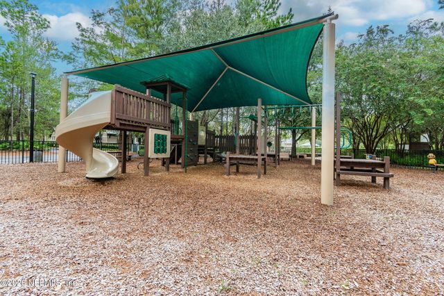 1013 WELAKA Way, St. Johns, FL 32092