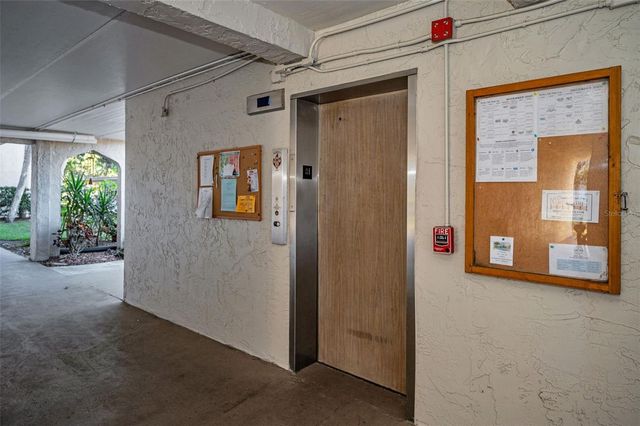 841 PATRICIA AVENUE 306, Dunedin, FL 34698