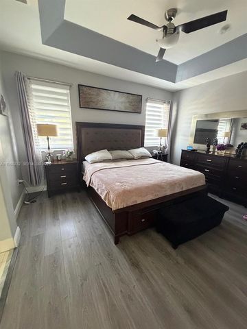 10837 SW 242nd St, Homestead, FL 33032