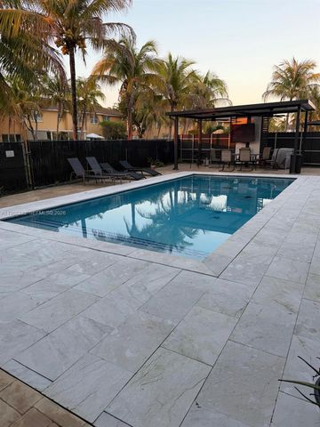 10837 SW 242nd St, Homestead, FL 33032