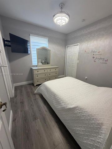 10837 SW 242nd St, Homestead, FL 33032