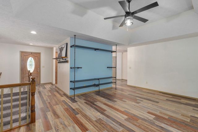 394 Jace Road, Billings, MO 65610