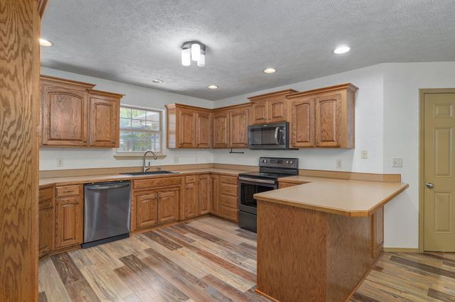 394 Jace Road, Billings, MO 65610