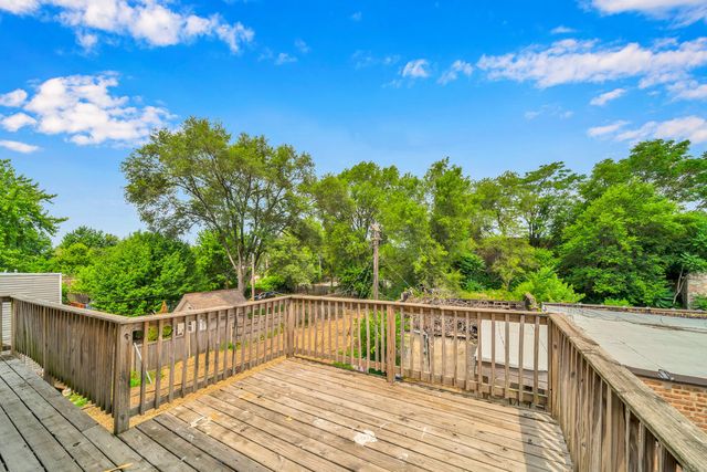 396 E Kensington Avenue, Chicago, IL 60628
