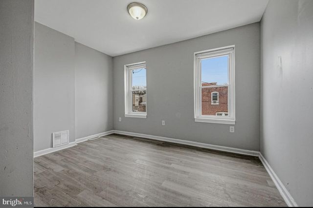 123 DELAMORE PL, Wilmington, DE 19805