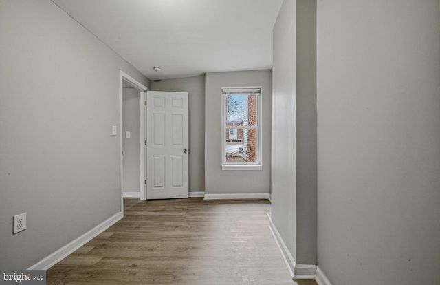 123 DELAMORE PL, Wilmington, DE 19805