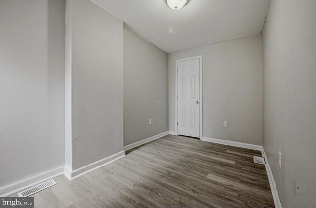 123 DELAMORE PL, Wilmington, DE 19805