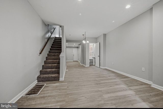 123 DELAMORE PL, Wilmington, DE 19805