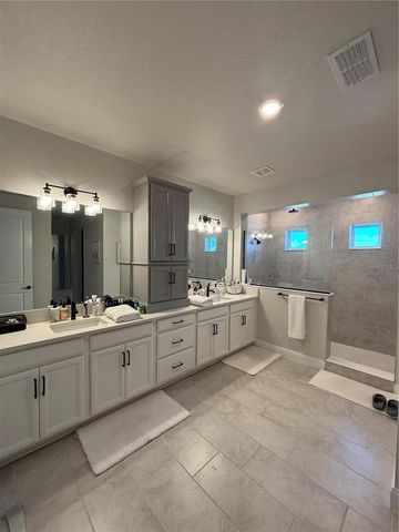 13186 MAGNOLIA VALLEY DRIVE, Clermont, FL 34711