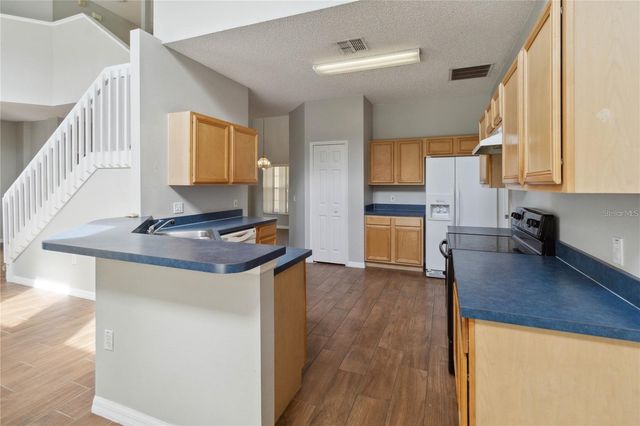 5411 DAHLIA RESERVE DRIVE, Kissimmee, FL 34758