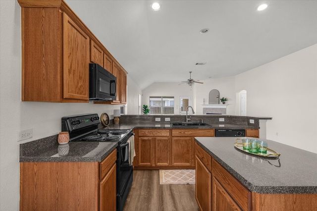 5128 Escambia Terrace, Fort Worth, TX 76244