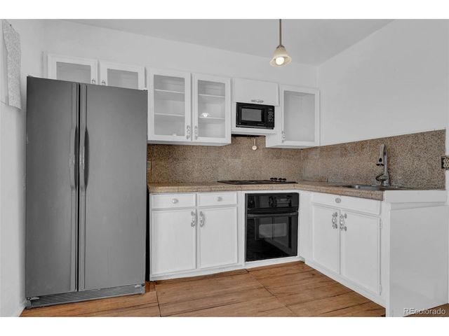 908 S Iola St, Aurora, CO 80012