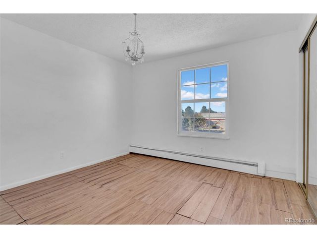 908 S Iola St, Aurora, CO 80012