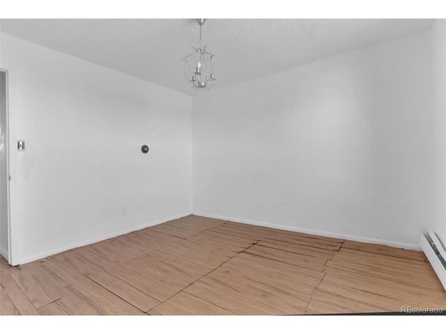 908 S Iola St, Aurora, CO 80012