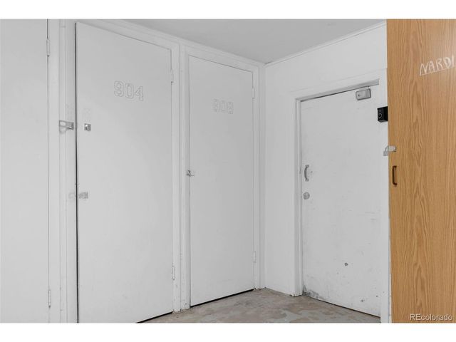 908 S Iola St, Aurora, CO 80012