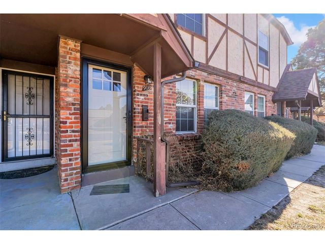 908 S Iola St, Aurora, CO 80012